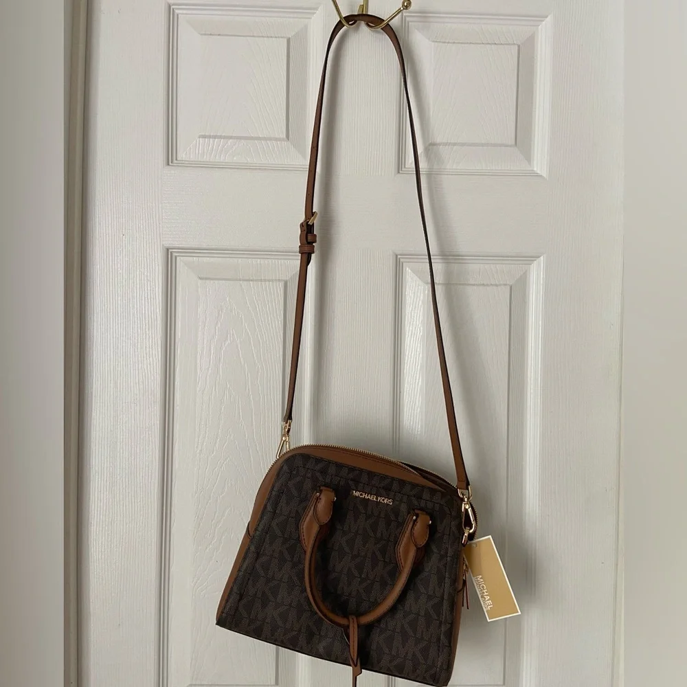 Michael Kors Purse - Picture 3 of 3